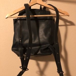 Matt & Nat shoulder bag